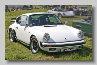 Porsche 911 1984 3-2 Carrera front