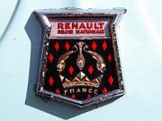 aa Renault Dauphine badgeb