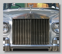 ab_Rolls-Royce Silver Shadow MkI 1967 grille