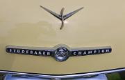 aa Studebaker Champion 1954 Regal Starliner badgec