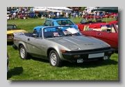 Triumph TR8 front