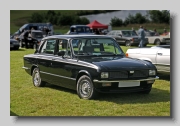 u_Triumph Dolomite 1500 SE front