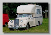 Vanden-Plas Princess DM4 Motorhome front