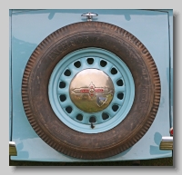 w_Vauxhall DX 14-6 1937 DHC wheel