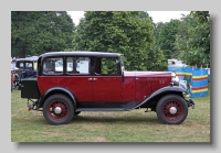 x_Vauxhall VY Cadet 1932 saloon side